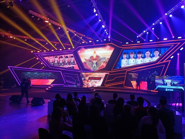 Garena  World 2021 : Virtual Unite # EDM Networks